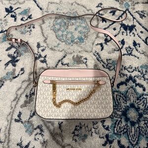 Michael Kors Light Pink and Cream Signature Crossbody with Gold Chain